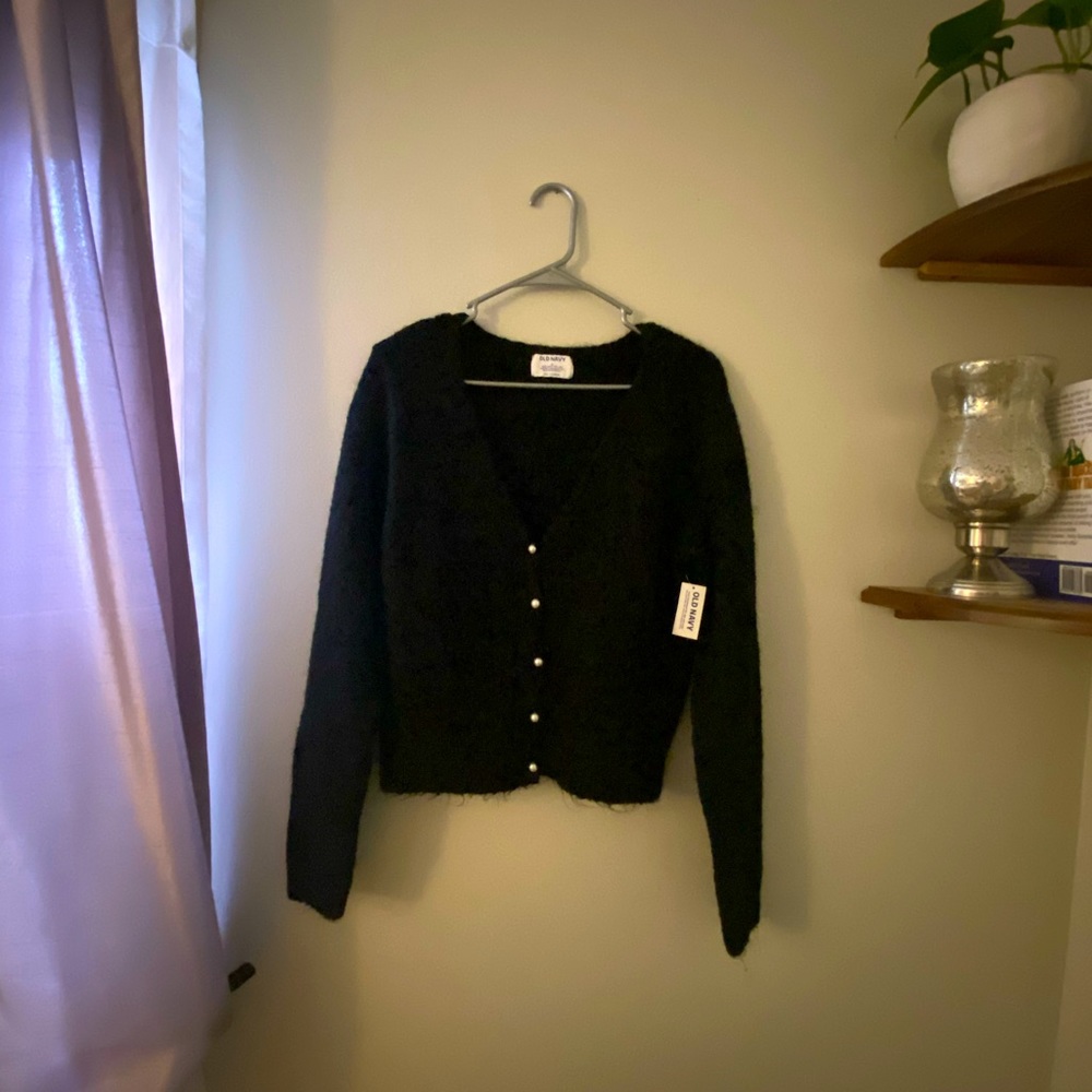 New Old navy medium black cardigan with faux pearl buttons - with tags, not worn